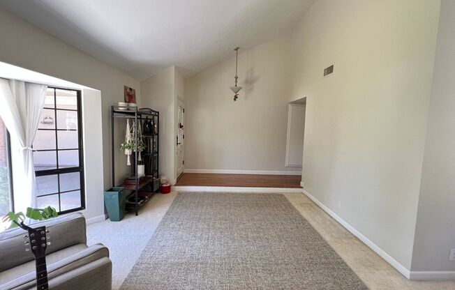Wonderful 4 Bed 2 Bath Single Family Home in Tustin
