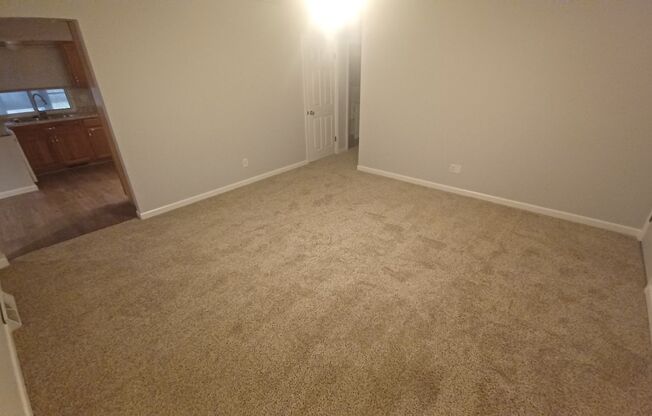 Spacious 3 Bedroom 1.5 Bath Located in Washington Local School District