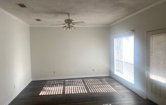 3 beds, 2 baths, $1,500