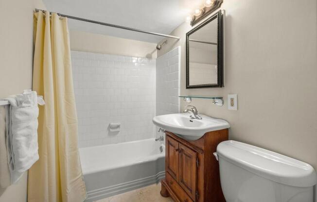 1 bed, 1 bath, 450 sqft, $3,950