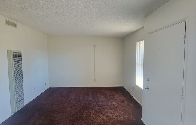 2 beds, 1 bath, $1,795, Unit 9