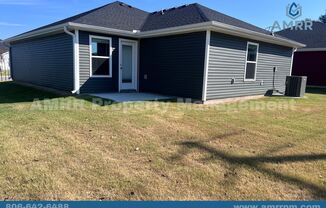 3 beds, 2 baths, $1,649