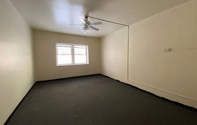 Studio, 1 bath, $795, Unit 3