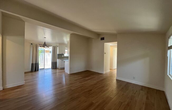 Upgraded 4BR w/all appliances + spacious backyard!