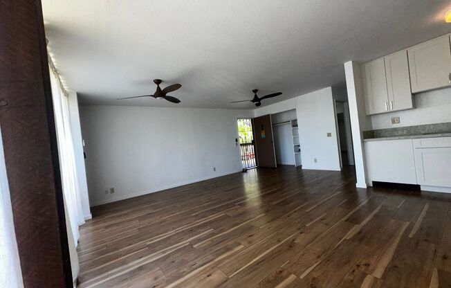 2 beds, 1 bath, $1,950