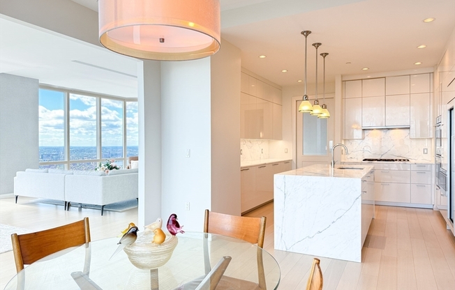 3 beds, 3.5 baths, 2,663 sqft, $19,750, Unit 5106