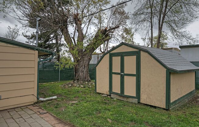 2 Bed - 1 Bath - Pet Friendly