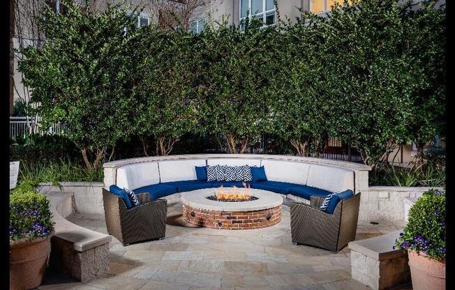 Lounge Seating with Firepit