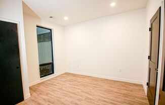 1 bed, 1 bath, 680 sqft, $1,490, Unit 203