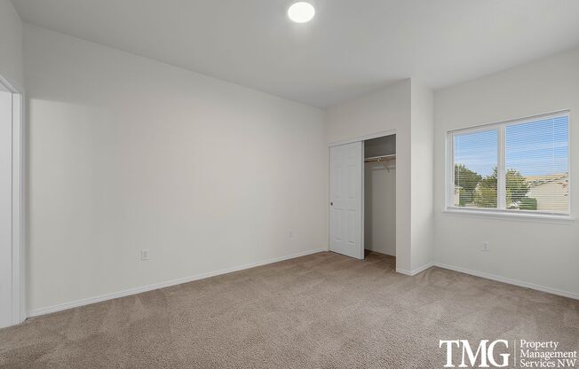2 beds, 2 baths, 923 sqft, $1,625, Unit 223