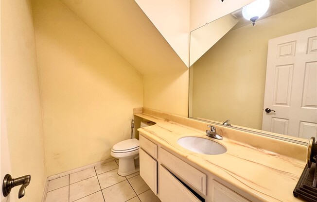 2 beds, 3 baths, 1,614 sqft, $4,000