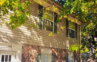 Lakeside at Walnut Hills.