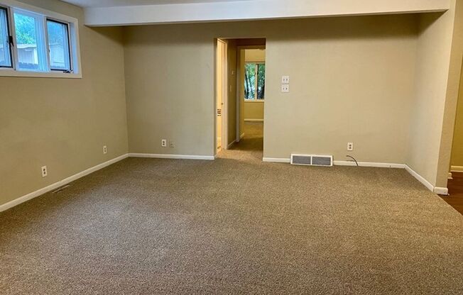 Huge House East of College Ave