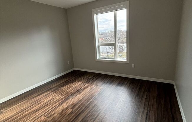 2 beds, 2 baths, 1,210 sqft, $2,000, Unit 320