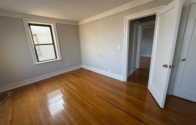 32 15 35 ST