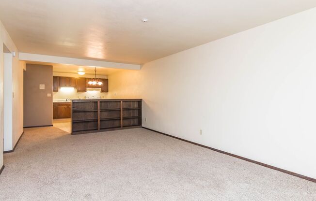 1 bed, 1 bath, 800 sqft, $825