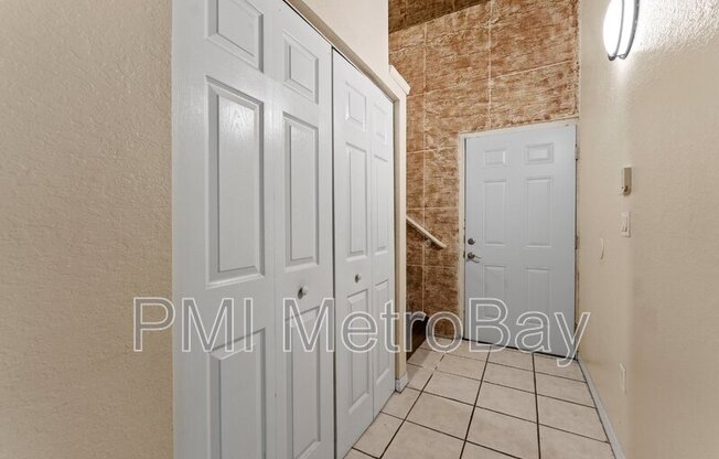 5039 SUNRIDGE PALMS DR