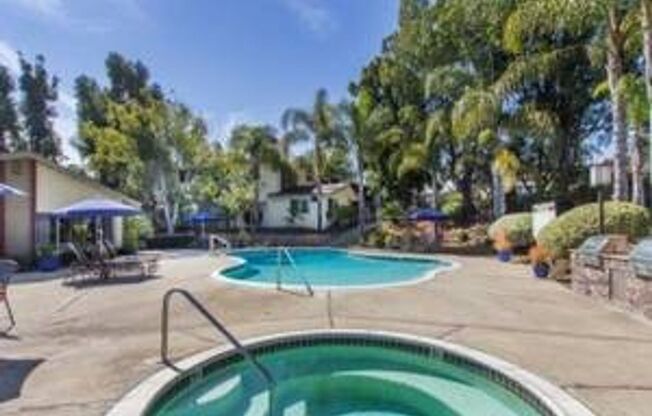 2 beds, 2 baths, 1,000 sqft, $2,700, Unit D007