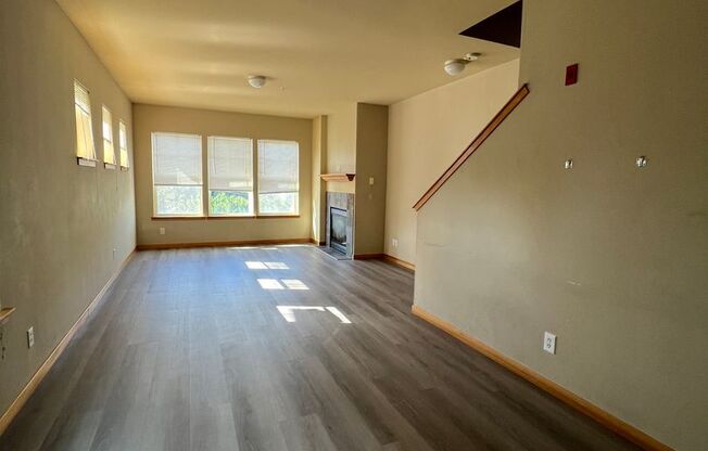 2 beds, 2.5 baths, $2,090