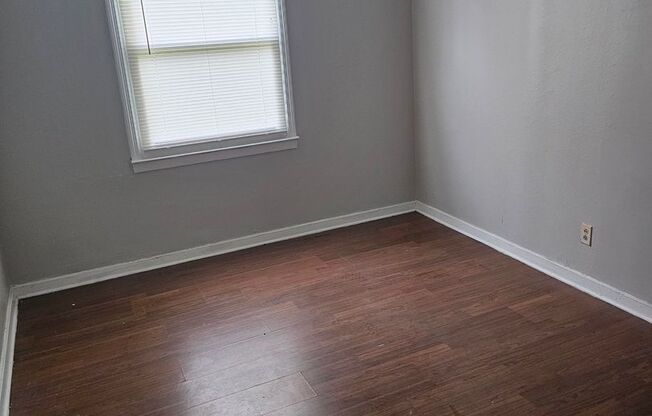 3 bdrm 1 bath ready to rent