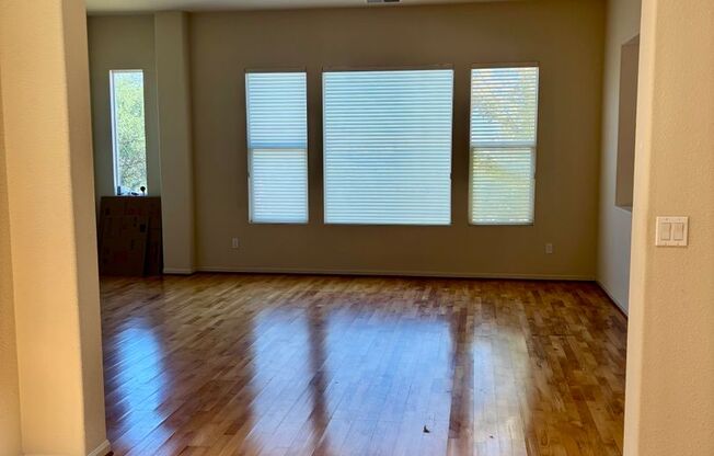 Spacious 3 to 4 Bedroom, 4-Bath Home in Prime Westside San Ramon w/huge Solar Savings!