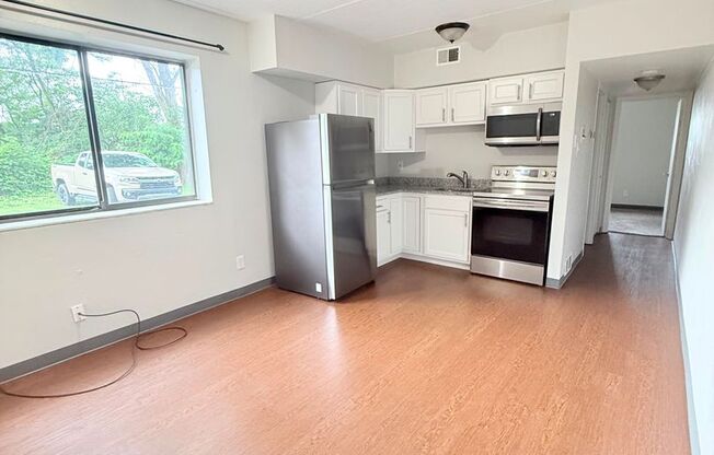 462 South Ave