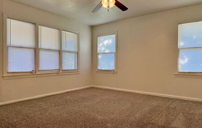 3 beds, 1 bath, $1,075