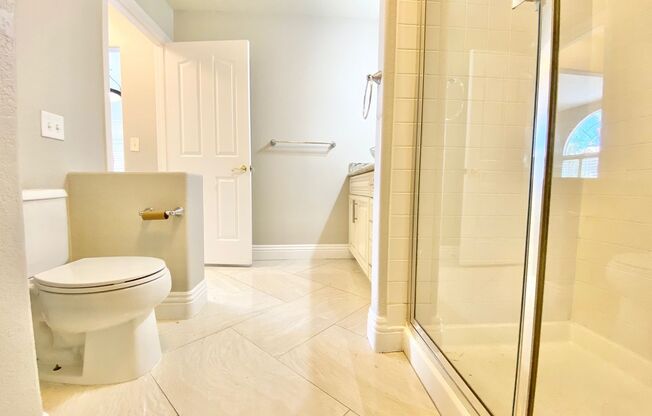 BEAUITFUL GATED PROPERTY 6 BEDROOMS/3 FULL BATHROOMS WITIN LONE MOUNTAIN AREA
