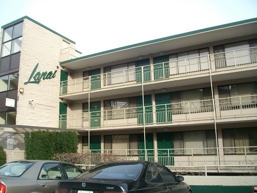 Lanai Apartments