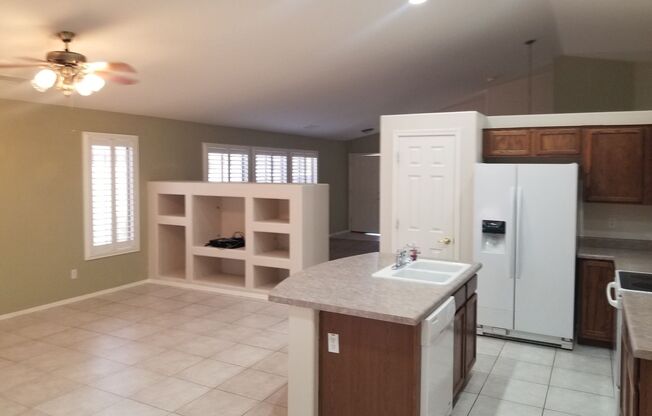 AVAILABLE NOW IN ESTRELLA MOUNTAIN RANCH!!!