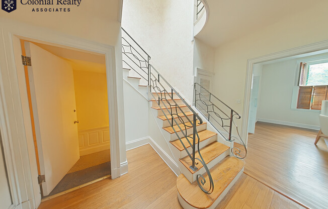 1708 BEACON ST