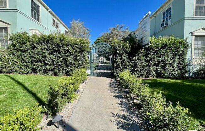 1 bed, 1 bath, 650 sqft, $2,295, Unit 7