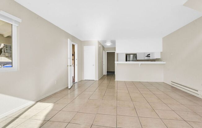 Spacious four bedroom in Prime UTC/UCSD Location! Available immediately!