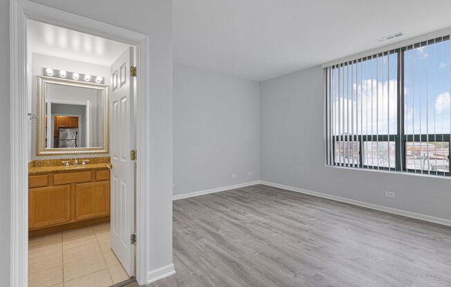 2 beds, 2 baths, 900 sqft, $2,550, Unit 406