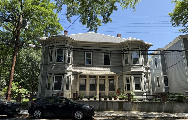 392 WINDSOR