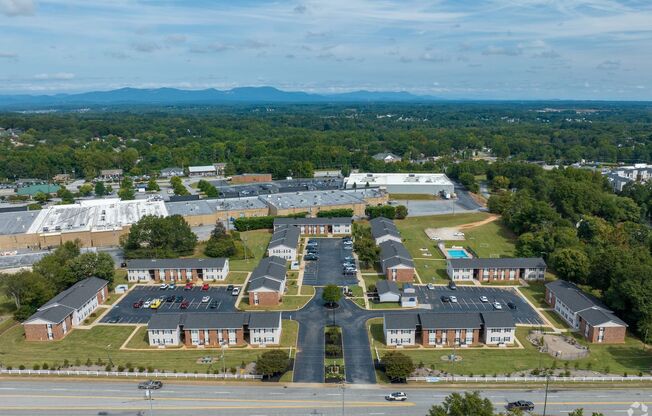 1 bed, 1 bath, 780 sqft, $1,050, Unit 30