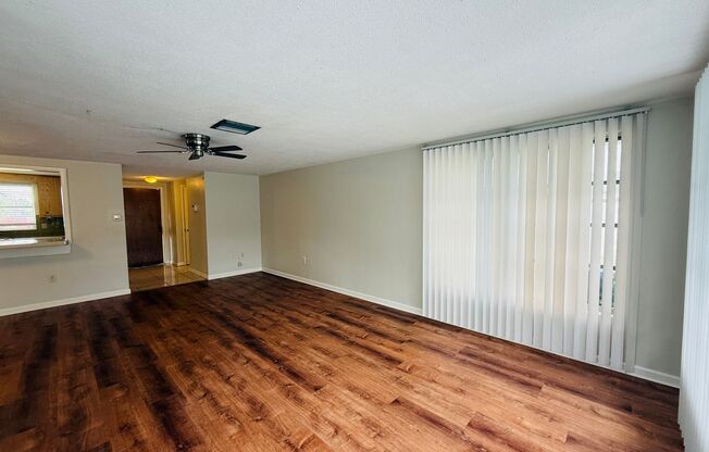 Beautiful Updated 2-Bedroom Home for rent with Screened-In Pool!