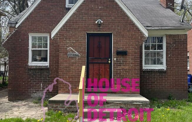 3 beds, 1 bath, $1,235