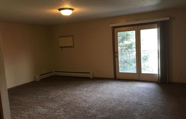 2 beds, 2 baths, 1,160 sqft, $1,295