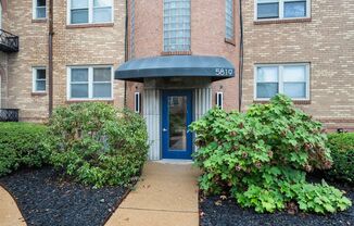 1 bed, 1 bath, $995, Unit 5819-1N