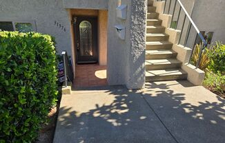 Great 2 Bedroom 2 Bathroom On The Golf Course In Laguna Niguel