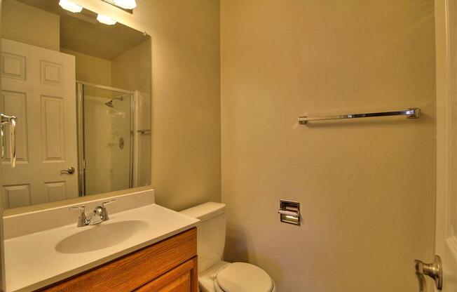 bathroom with large sink and shower at The Arbors at Mountain View, Mountain View