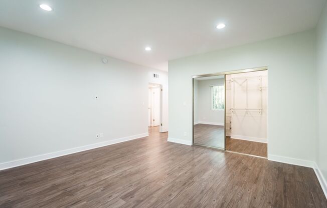 2 beds, 2 baths, 1,300 sqft, $3,798, Unit 403