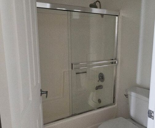 2 beds, 2 baths, 1,150 sqft, $3,295, Unit 406