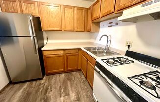 1 bed, 1 bath, $925, Unit 310