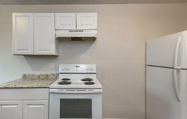 1 bed, 1 bath, $825, Unit Unit 22