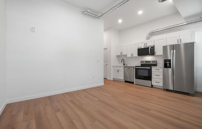 1 bed, 1 bath, 598 sqft, $1,525, Unit 110