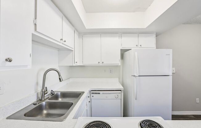 2 beds, 1 bath, 950 sqft, $1,199, Unit 3730-201 (D)