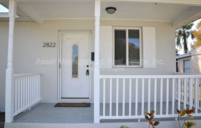 2822 37 AVE N