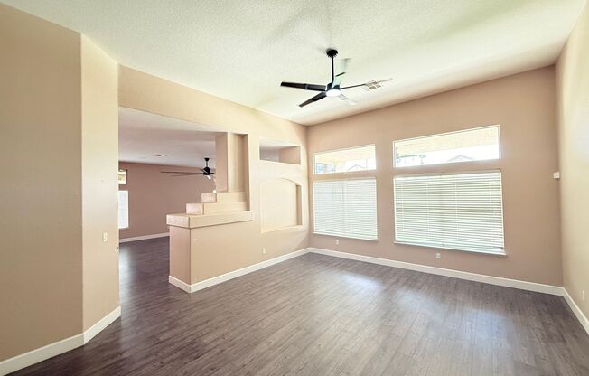 4 Bed/ 2.5 Bath Home for Rent!